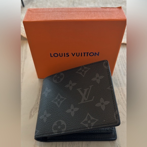 Louis Vuitton Black Wallet - Picture 1 of 4